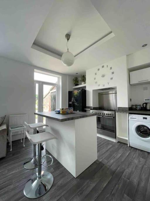 2 Bed Sleeps 6 Beach Retreat St Annes On Sea Villa Lytham St Annes Exterior foto
